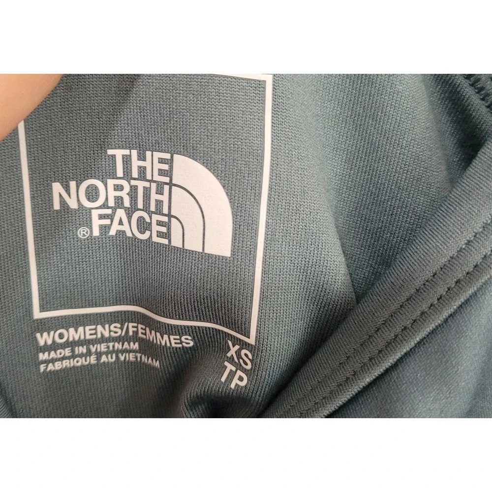 The North Face Women Ombre Athletic Sports Bra Crop Top XS Blue Racerback #21‎